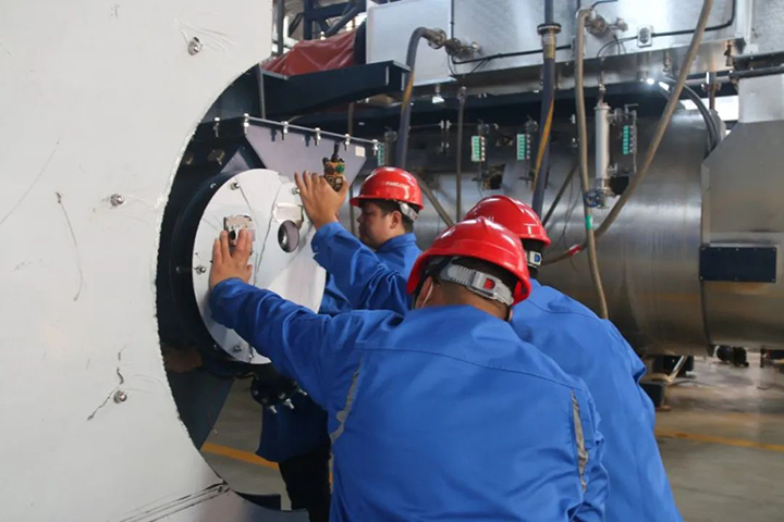 方快鍋爐安裝現場.jpg 方快鍋爐安裝現場.jpg